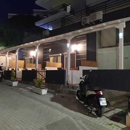 Stratos Family Apartments & Studios Néos Marmarás Exterior foto