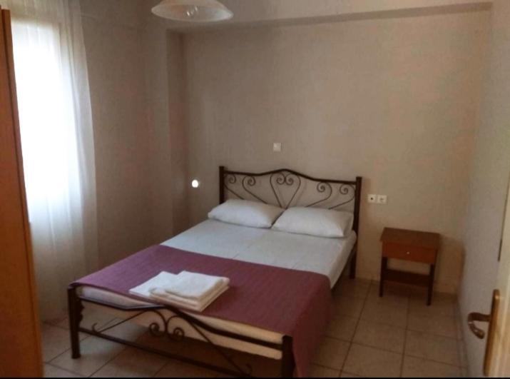Stratos Family Apartments & Studios Néos Marmarás Quarto foto
